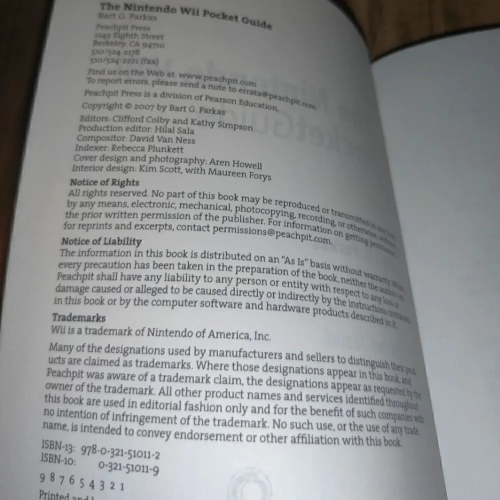 The Nintendo Wii Pocket Guide by Farkas Bart G. Paperback Book.